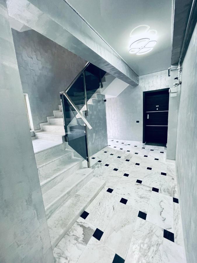 Ferienwohnung Luxury Studio - Maison 103 - Stefan Building Complex Năvodari Exterior foto